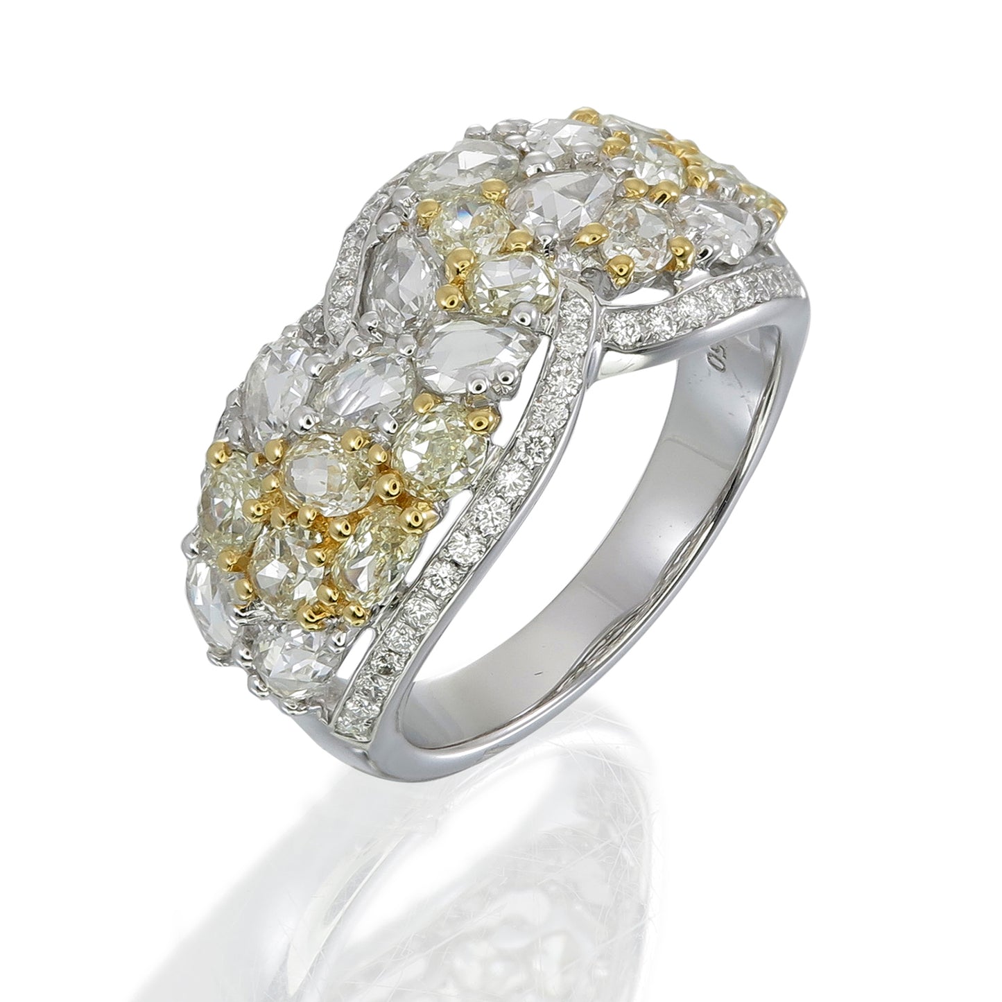 18K White and Yellow Gold Diamond Cluster Ring