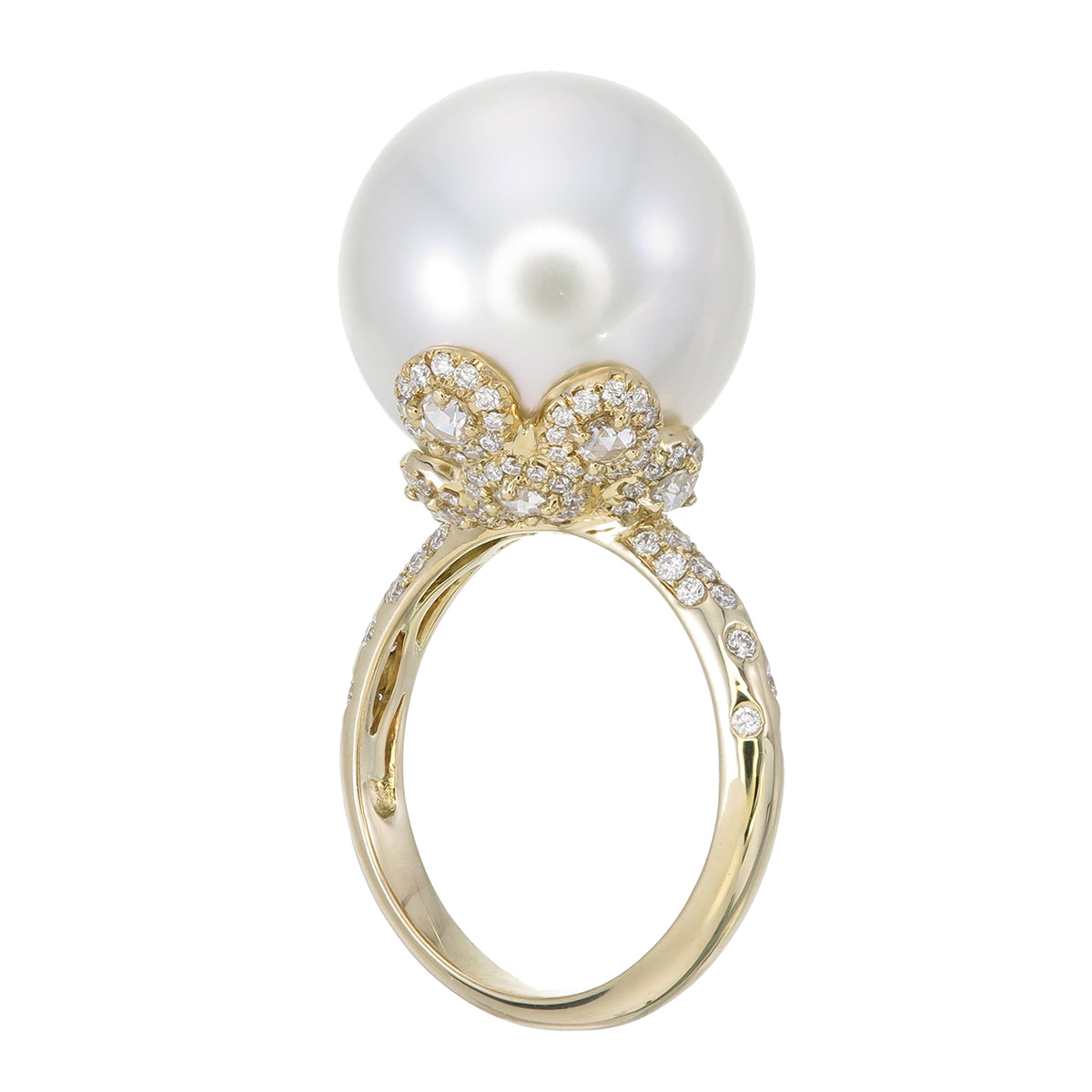 18K Yellow Gold Ring with South Sea Pearl and Diamond Accents