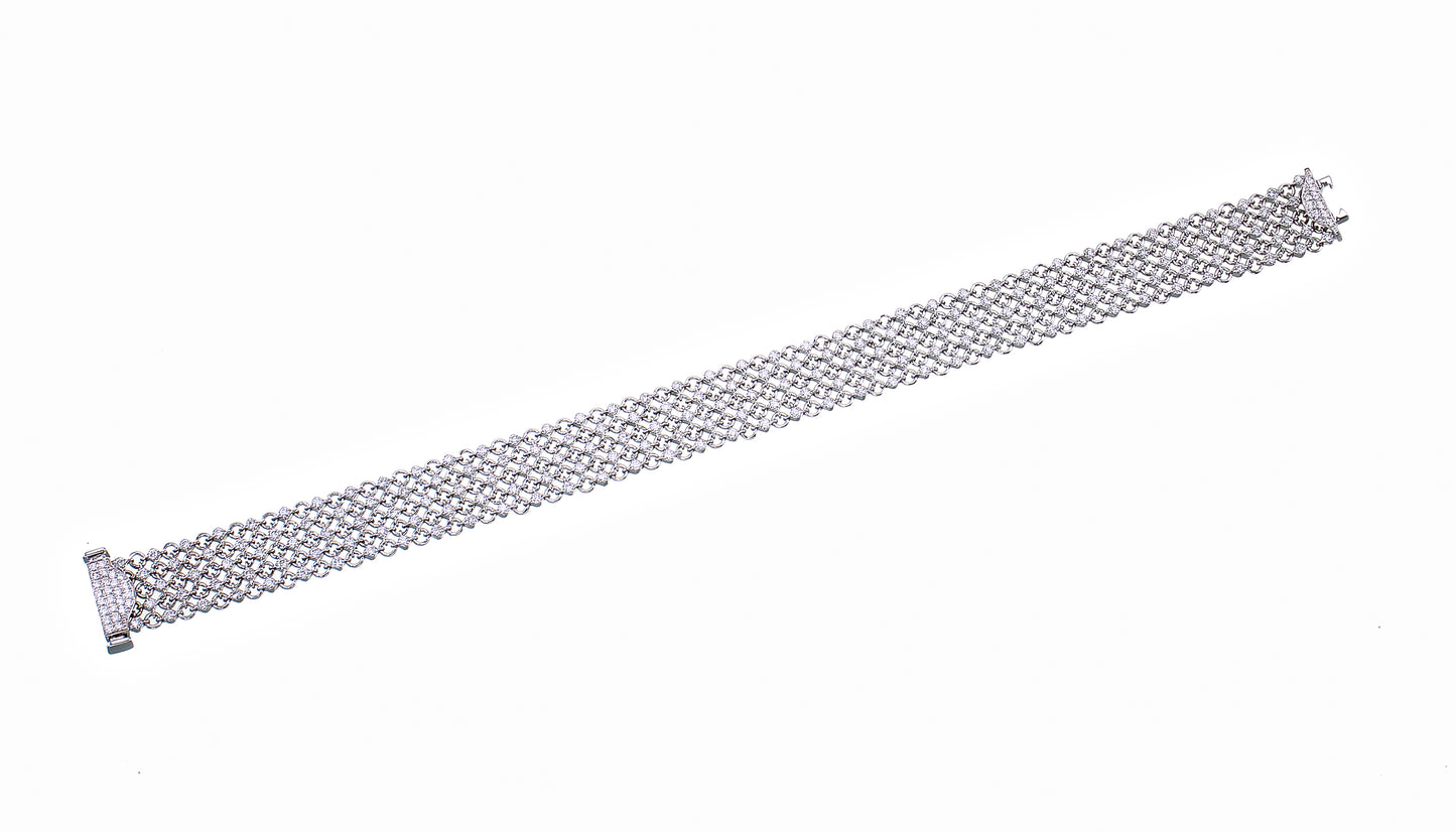 Exquisite 18K White Gold Diamond Mesh Bracelet